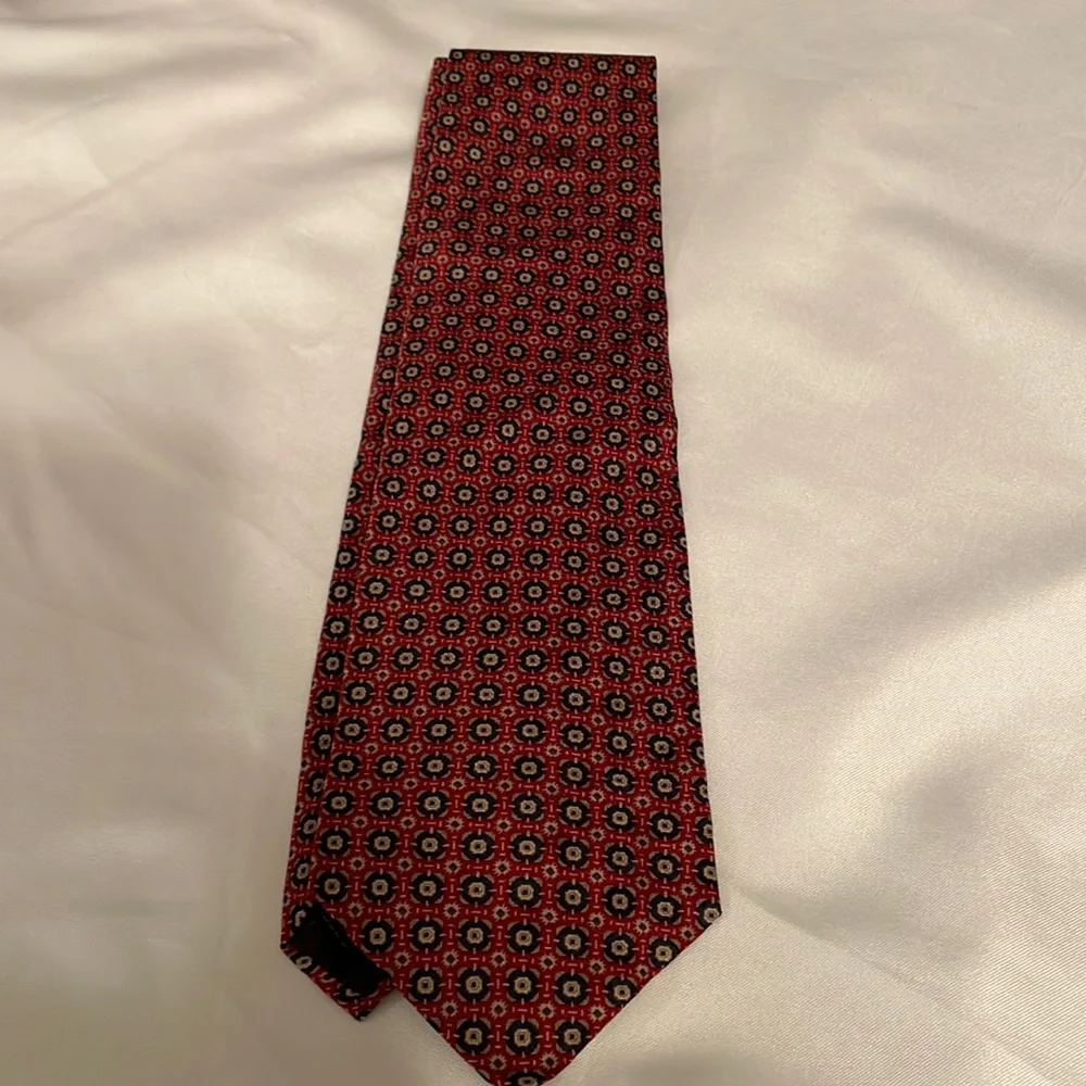 Claiborne Tie men’s tie NWT burgundy and blue‎ floral New